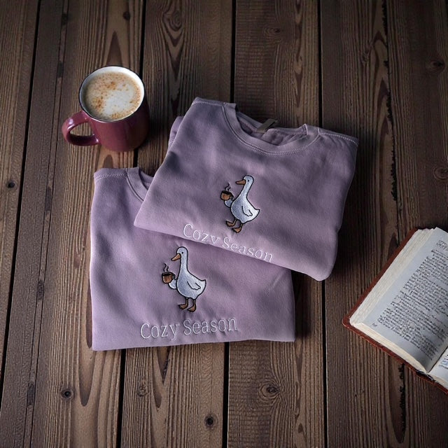 Sweatshirt Cozy Season